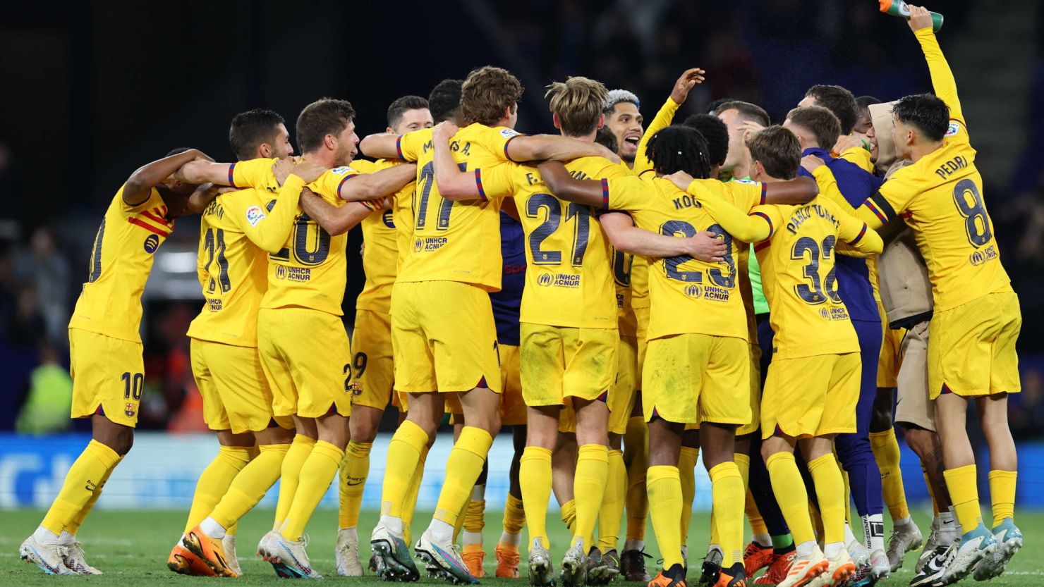 中的异常行 中的异常行